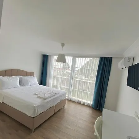 Cunda Kordon Otel 3*