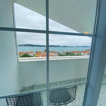 Hotel Cunda Kordon 3*